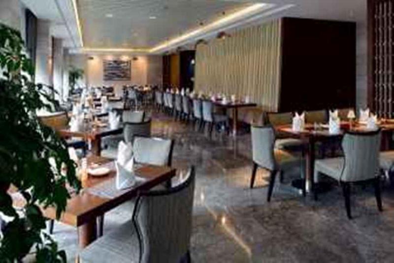 Howard Johnson Ifc Plaza Ningbo Exterior foto