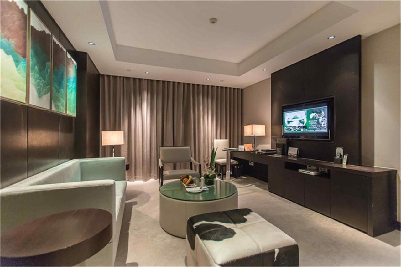 Howard Johnson Ifc Plaza Ningbo Exterior foto